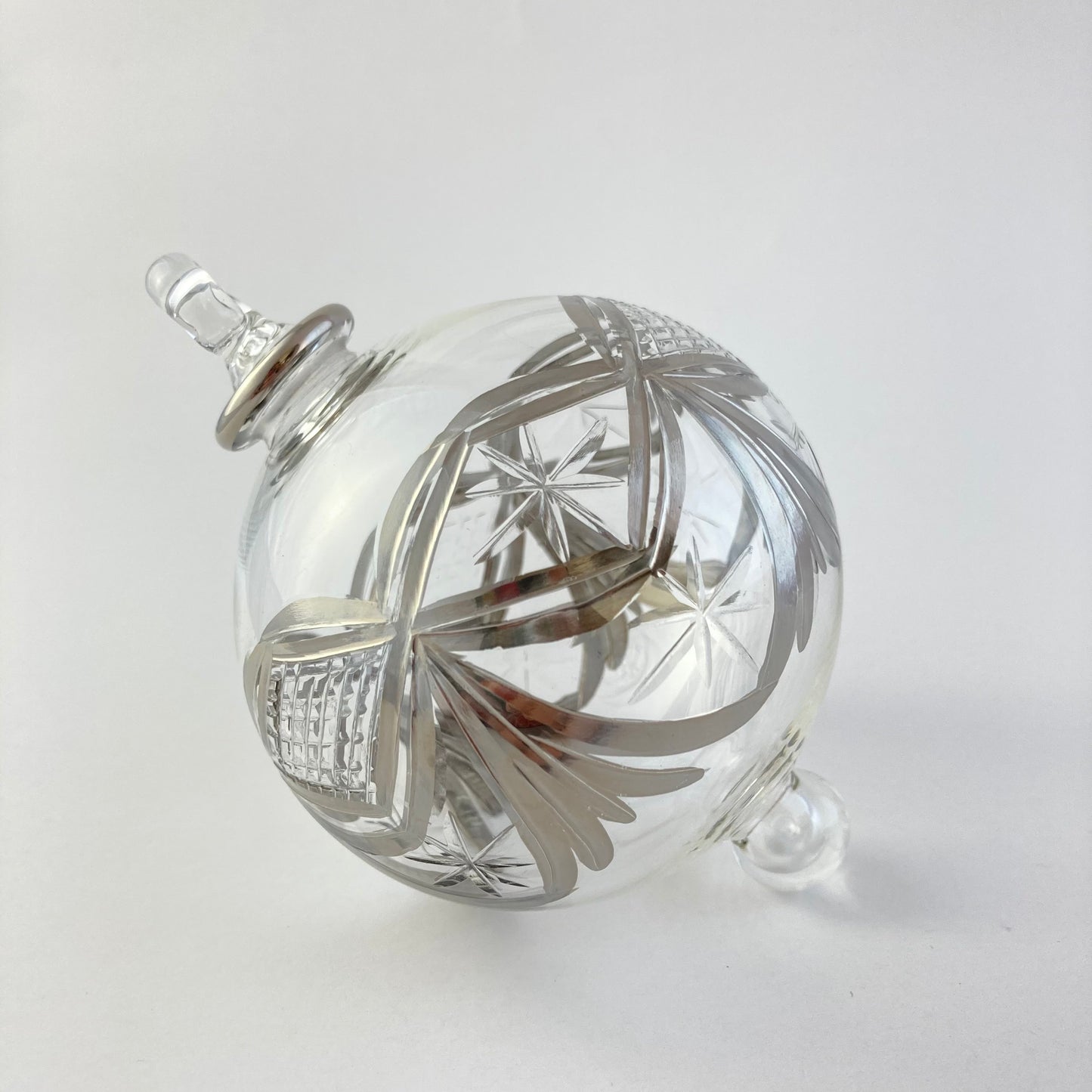 Blown Glass Ornament - Silver Garland