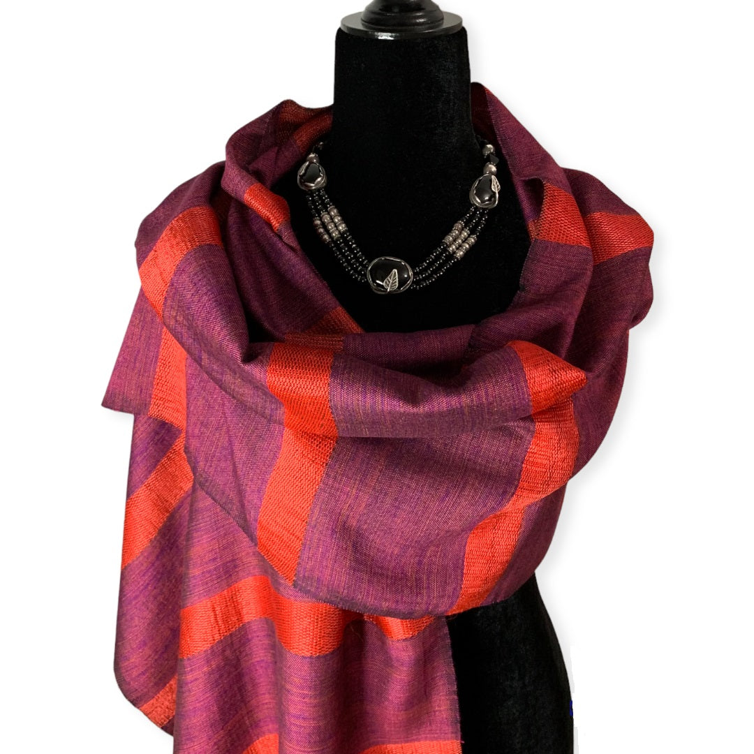 Helyat Handwoven Bamboo Viscose Scarf - Variegated Wine