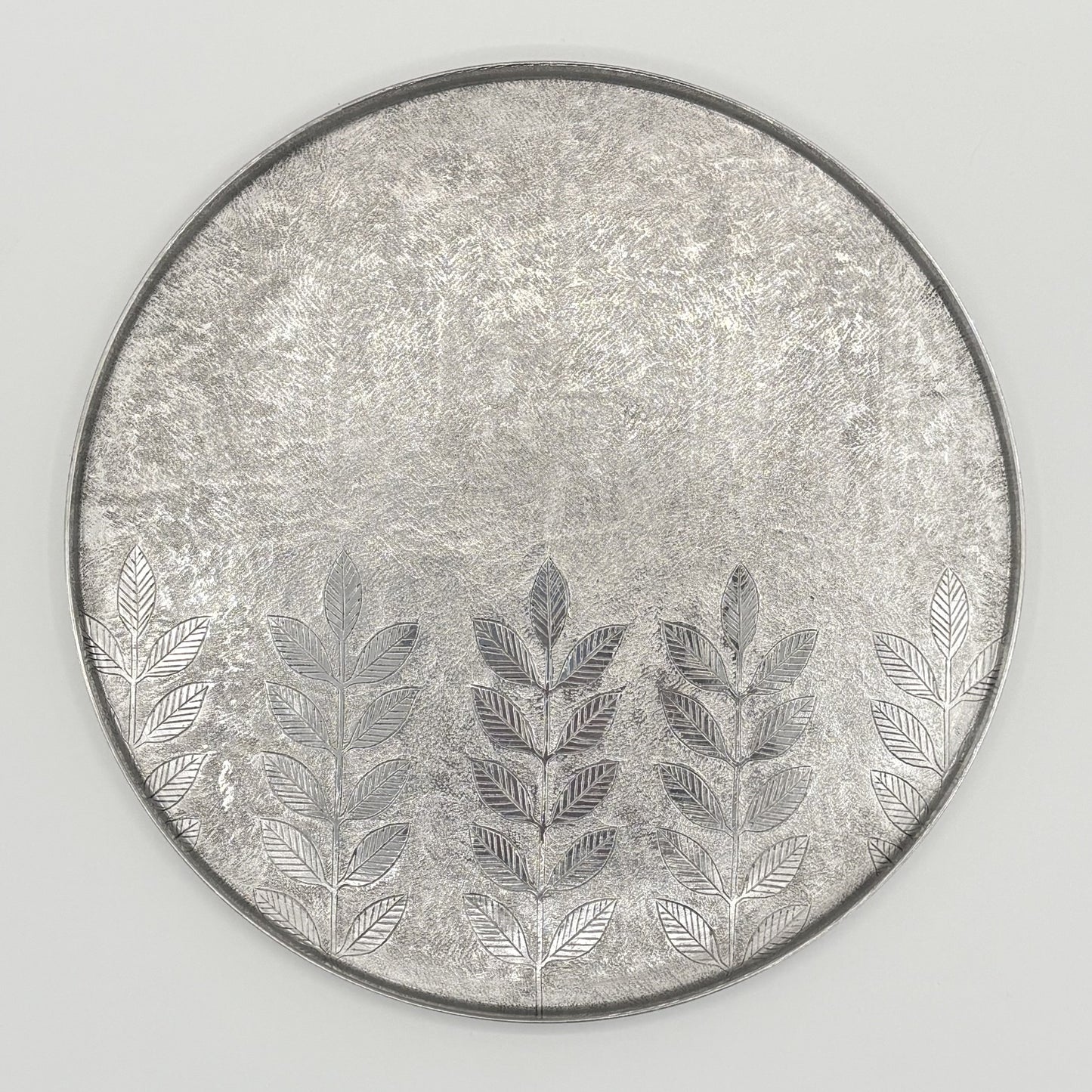 Metal Serving Tray - Round With Leaves