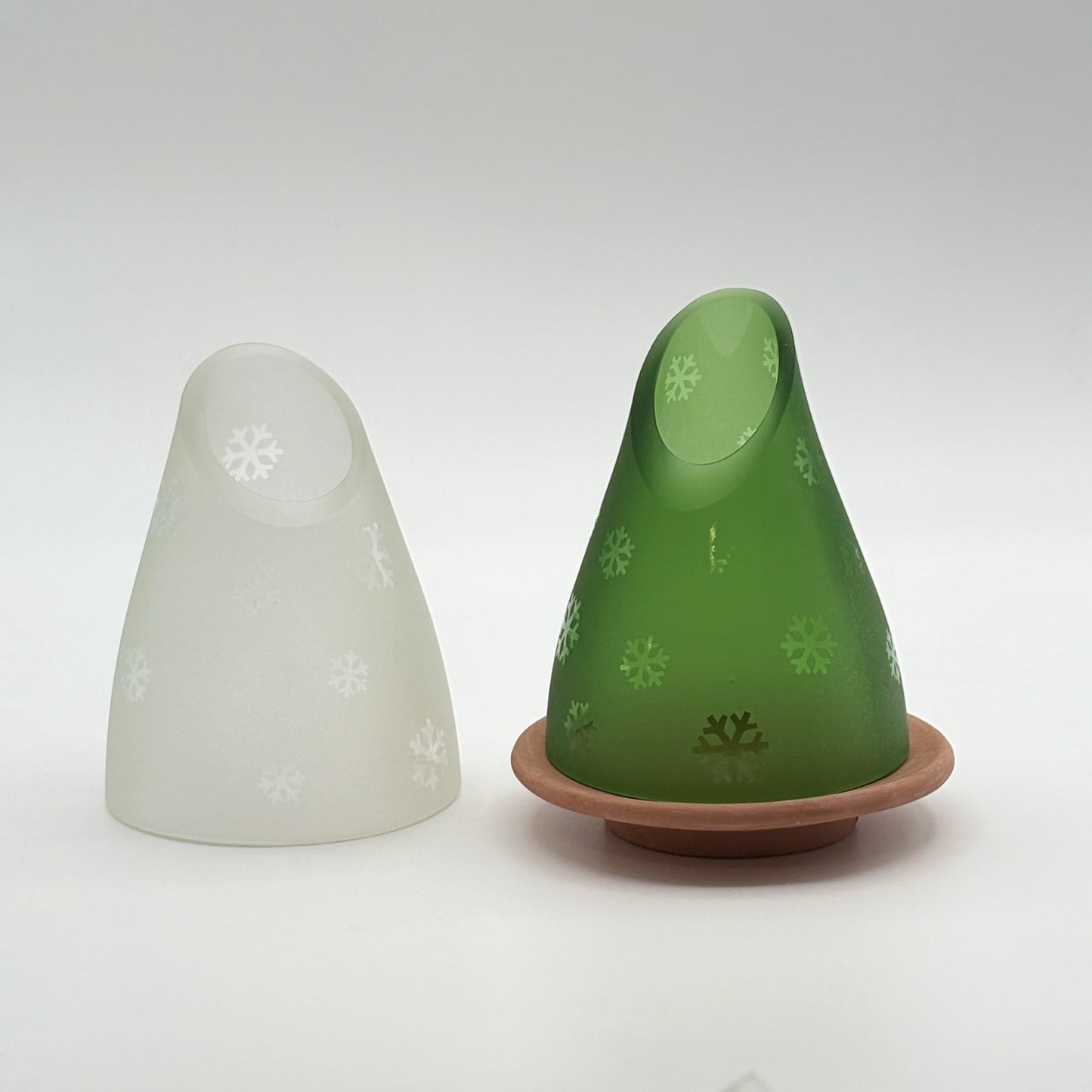 Upcycled Glass Lantern - Snowflakes Side Cut