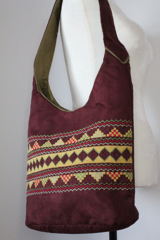 Bahga Handcrafted Shoulder Bag - Burgundy