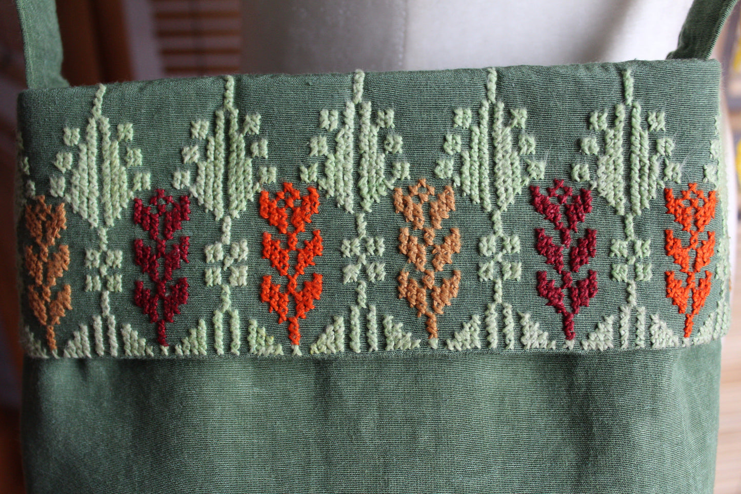Maha Handcrafted Moiré Arish Shoulder Bag - Green