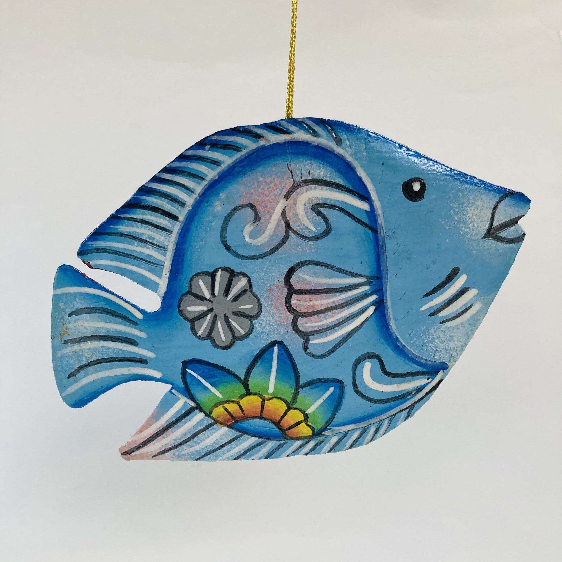 Metal Fish Ornament/ Wall Decor