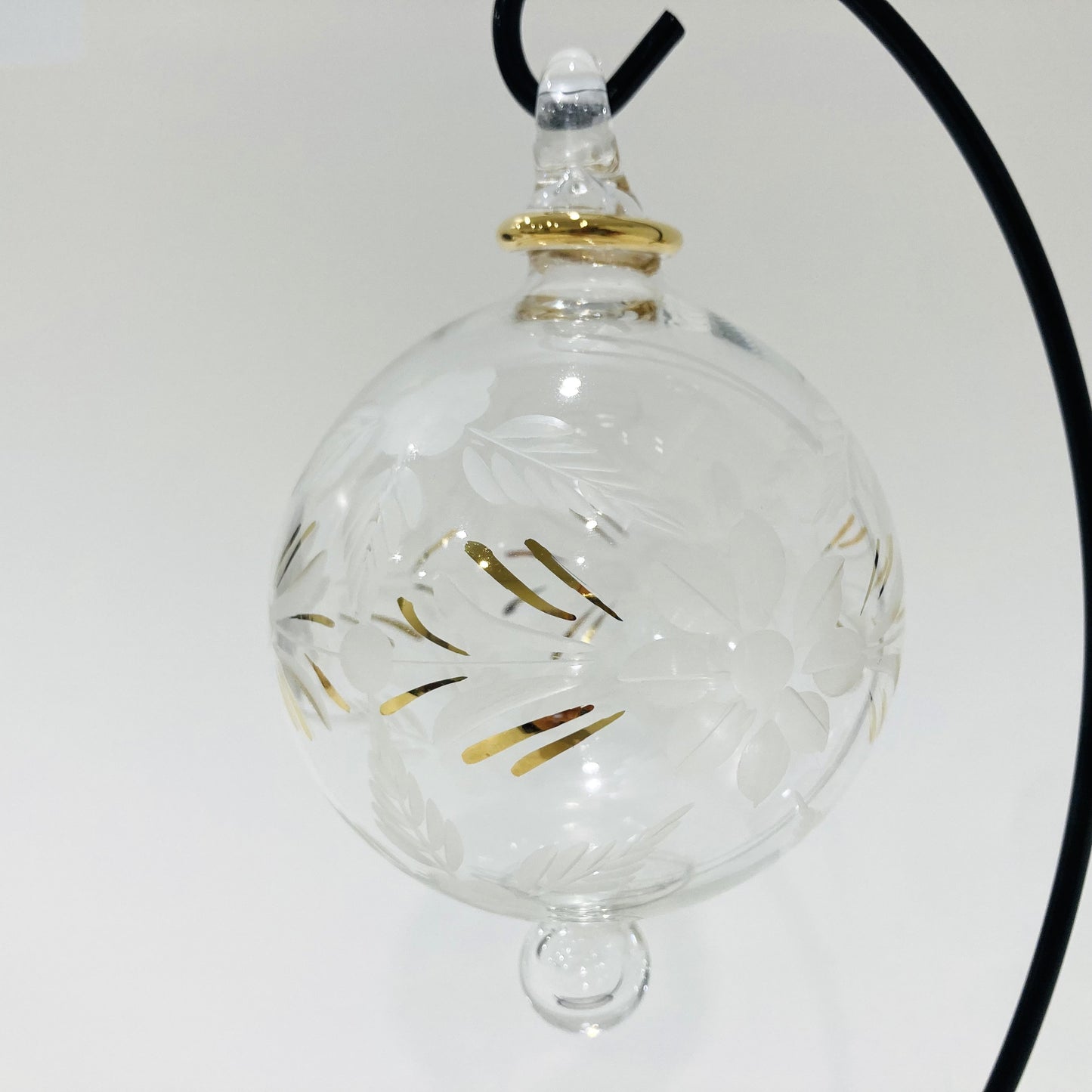 Blown Glass Ornament - Flowers Pattern