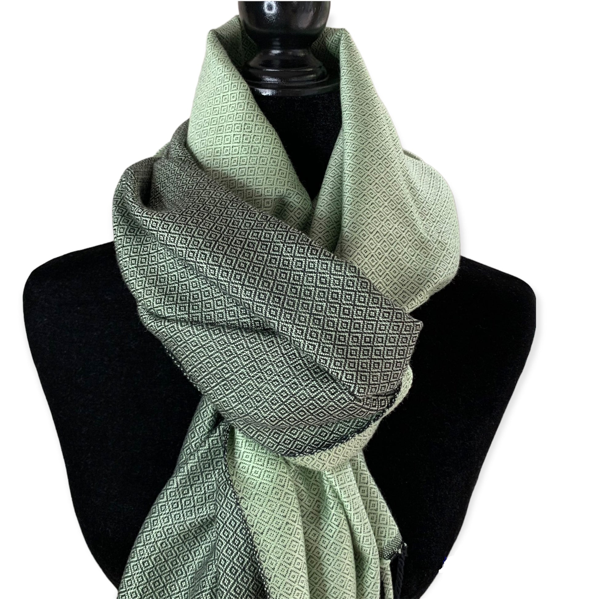 Double-faced Diamond Handwoven Bamboo Viscose Shawl - Pistachio