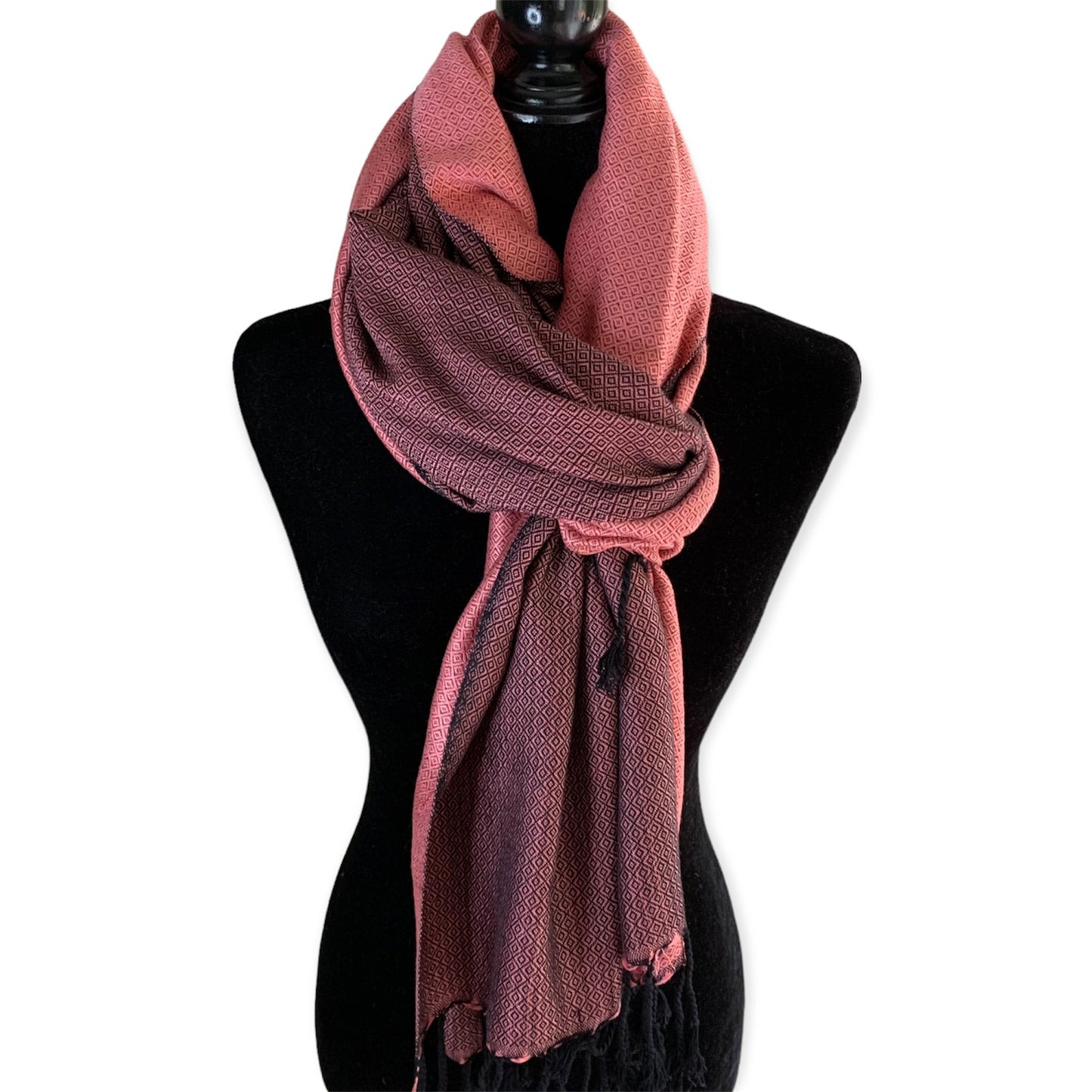 Double-faced Diamond Handwoven Bamboo Viscose Shawl - Pink