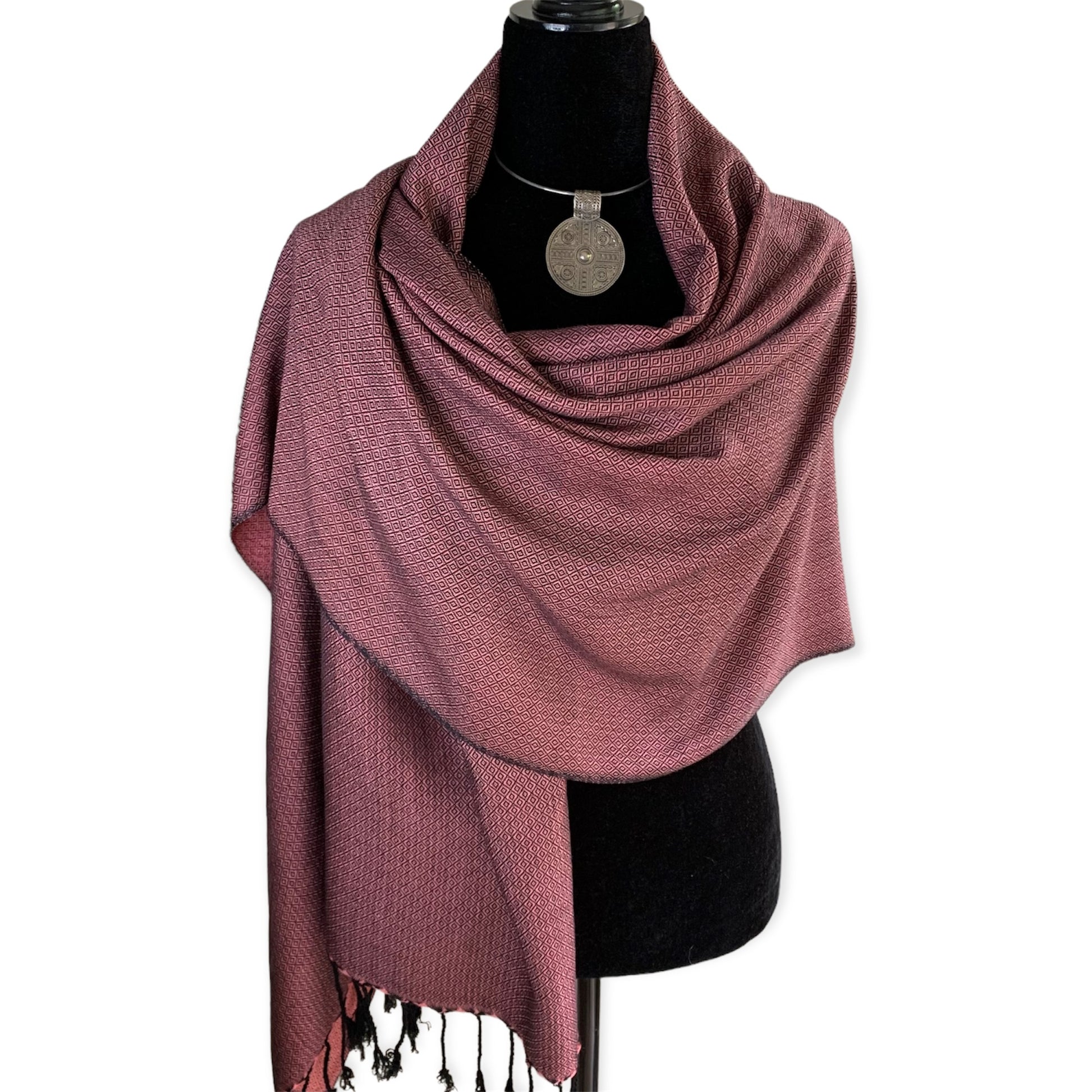 Double-faced Diamond Handwoven Bamboo Viscose Shawl - Pink