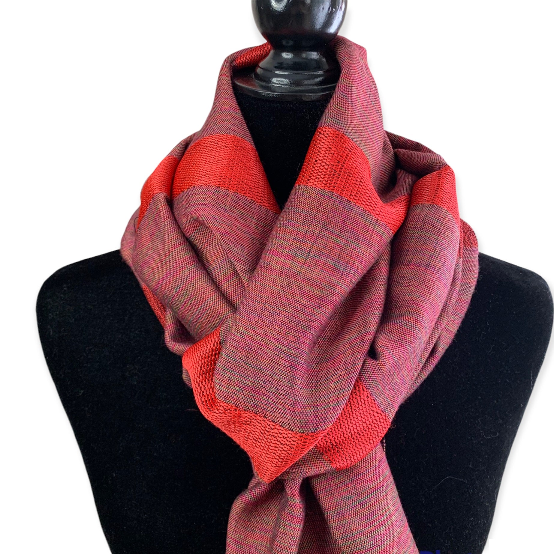 Helyat Handwoven Bamboo Viscose Scarf - Variegated Red & Green