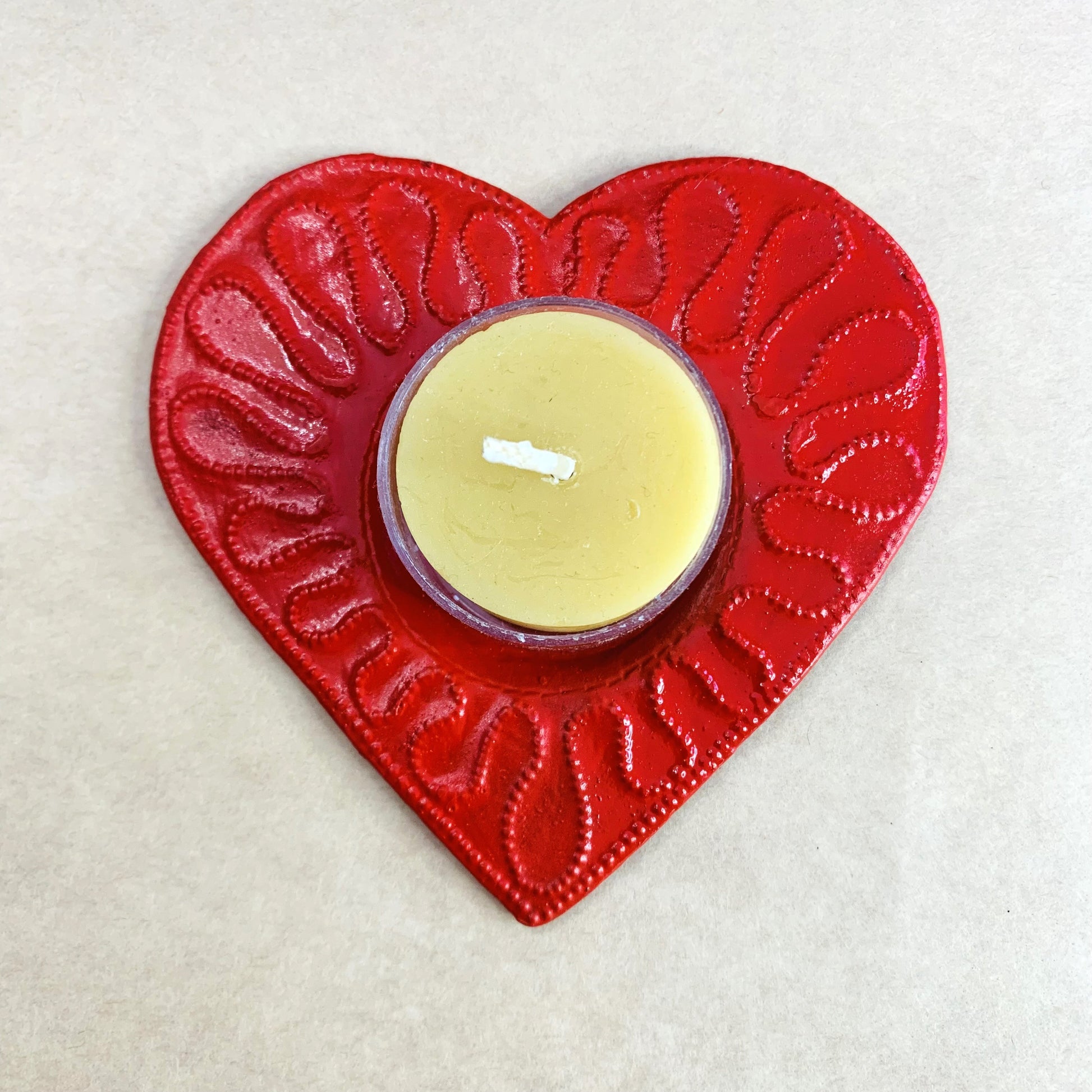 Impact Red Heart Tealight Plate