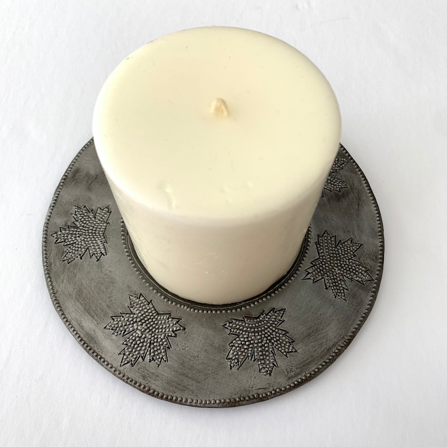 Metal Pillar Candle Plate - Maple Leaf