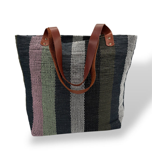 Sac fourre-tout recyclé avec lanières en cuir - Rayures noires, pistaches et roses