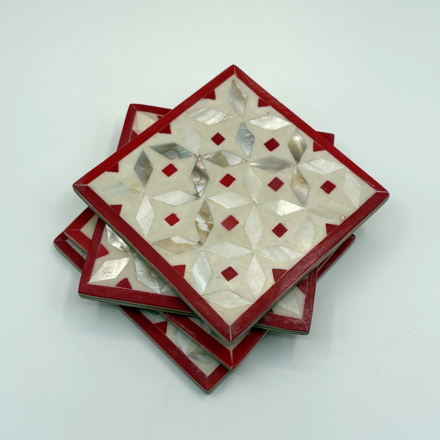 Wood Coaster Inlaid with Mother of Pearl (Set of 4) - Kaleidoscope Red