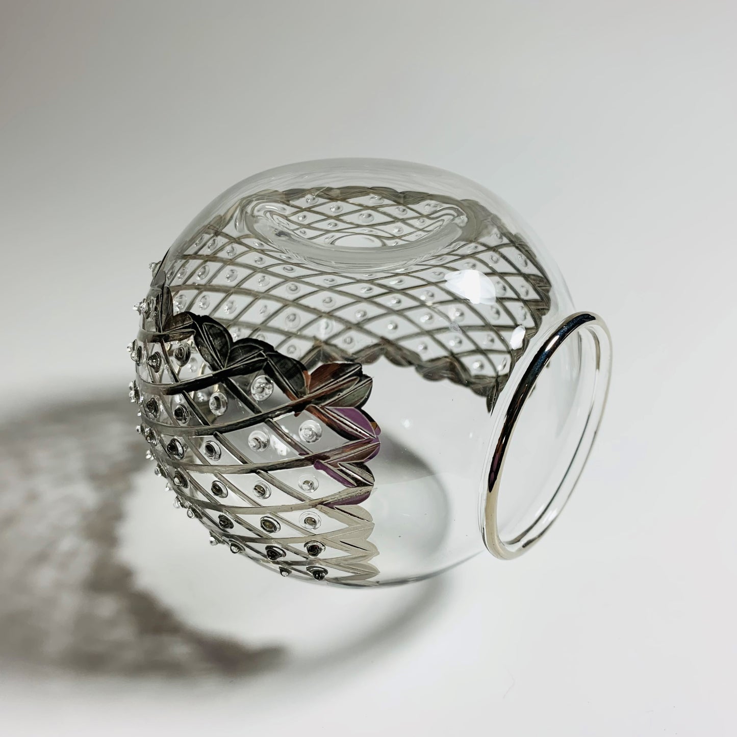 Blown Glass Oil Diffuser - Silver Diamonds