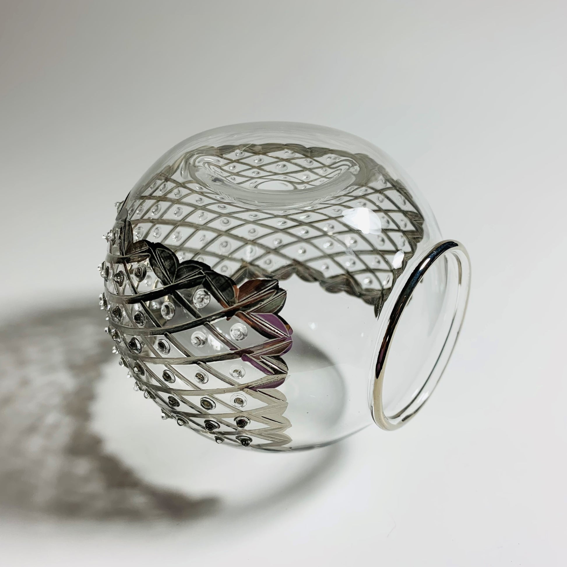 Blown Glass Oil Diffuser - Silver Diamonds