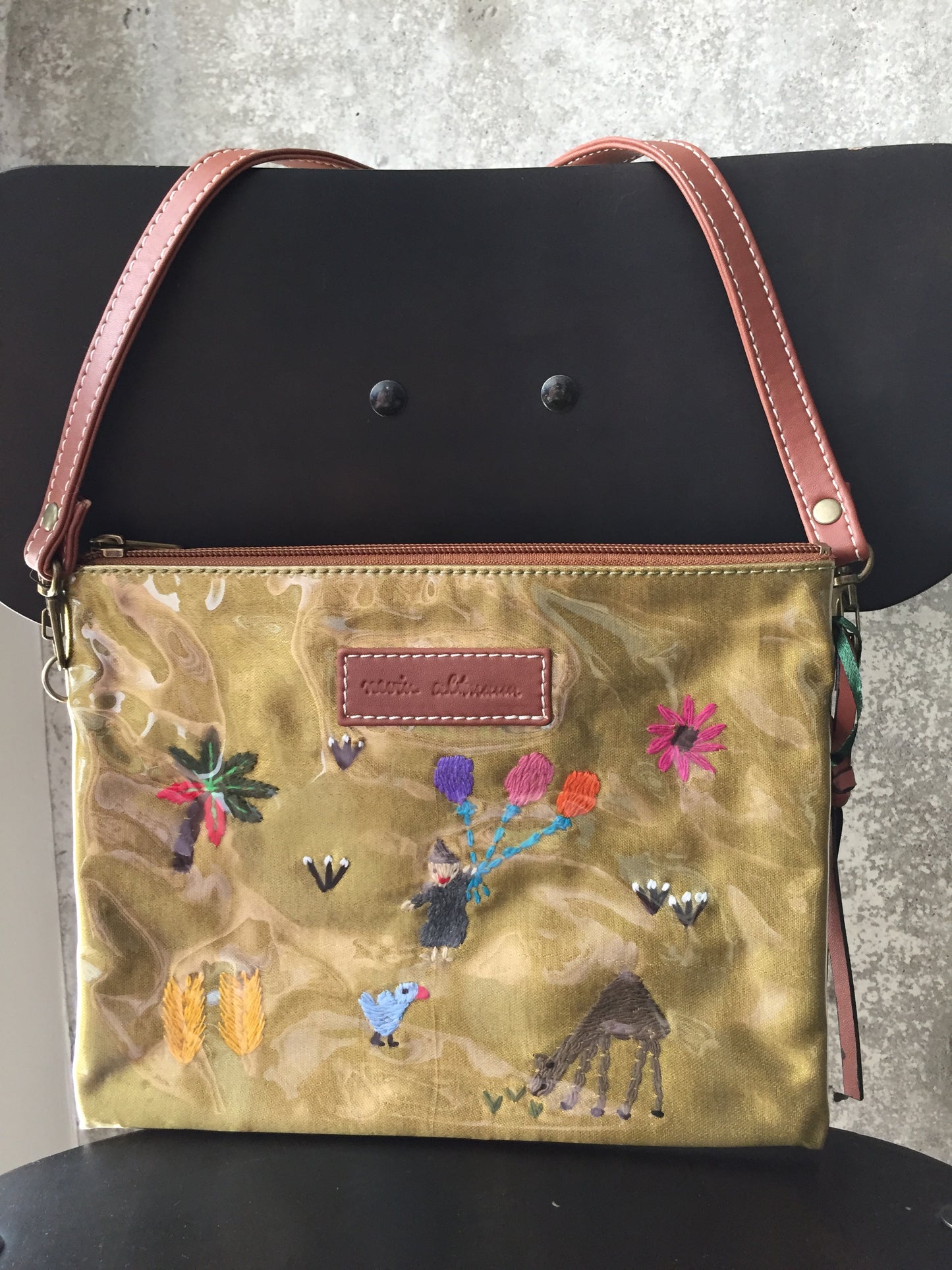 Handmade Crossbody with Fellahy Embroidery - Dandarah