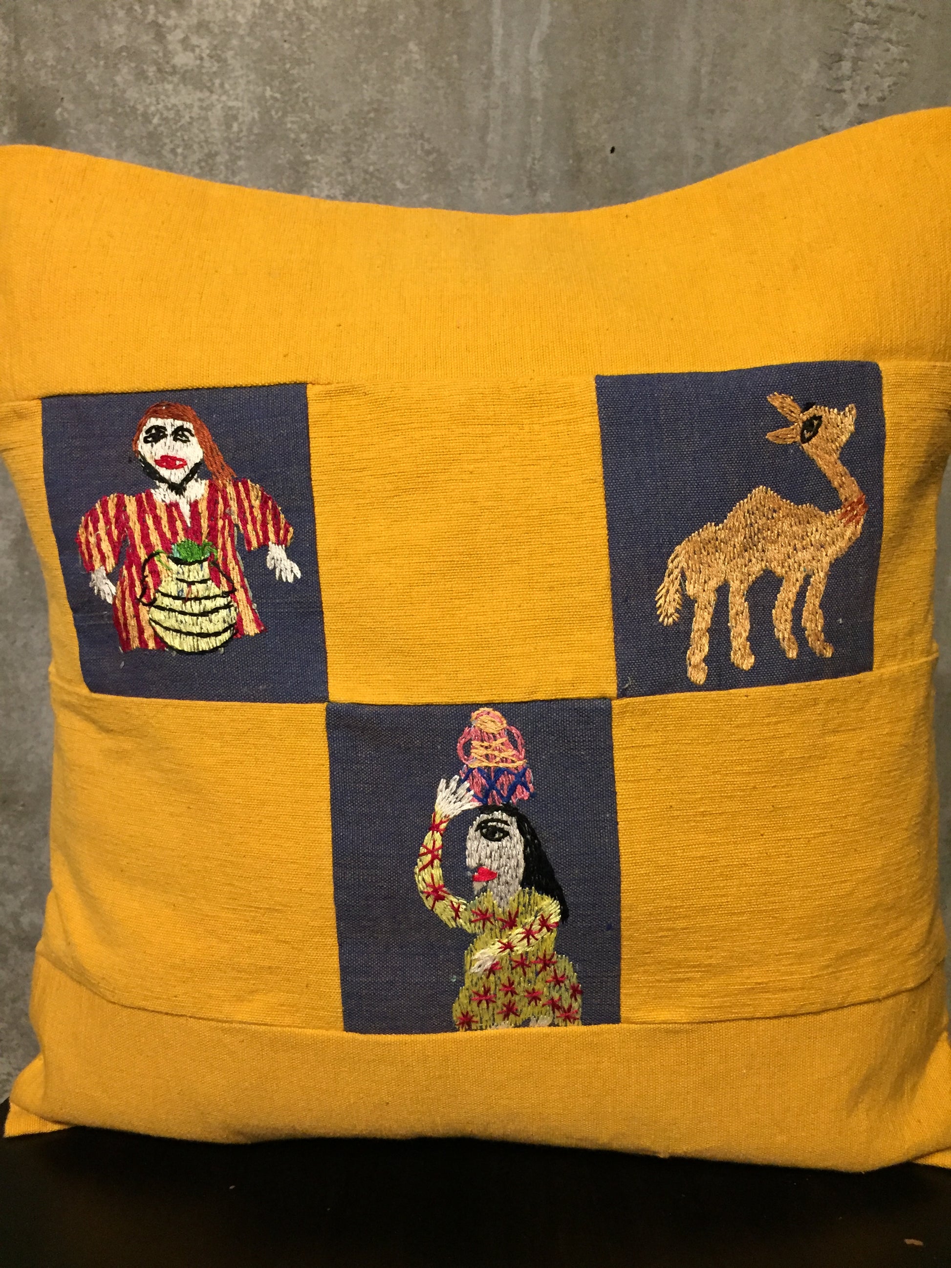 Handwoven Egyptian Cotton Cushion Cover - Hand Embroidered Art - Rural Scenes