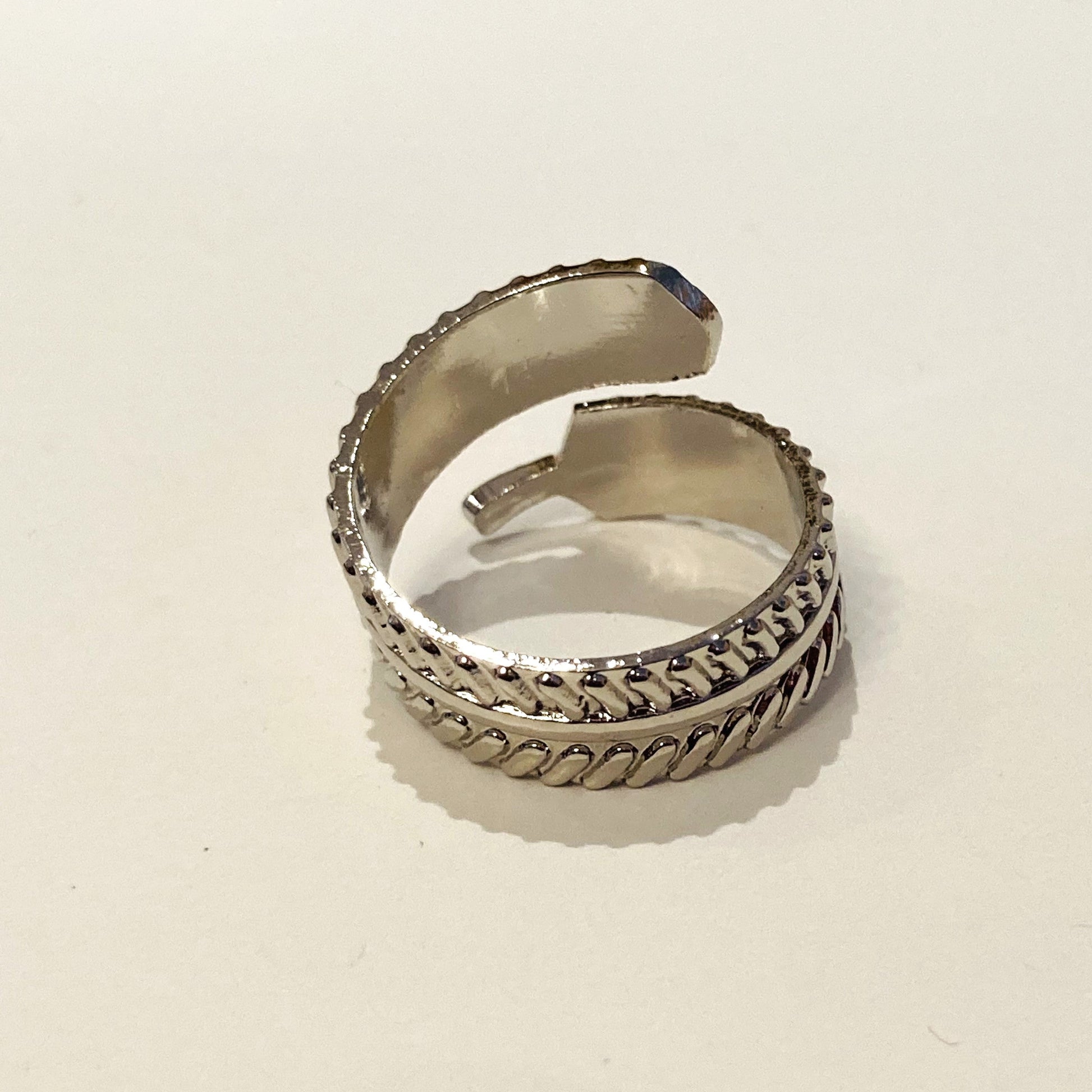 Handmade Brass Ring Plated with Chrome - Leaves