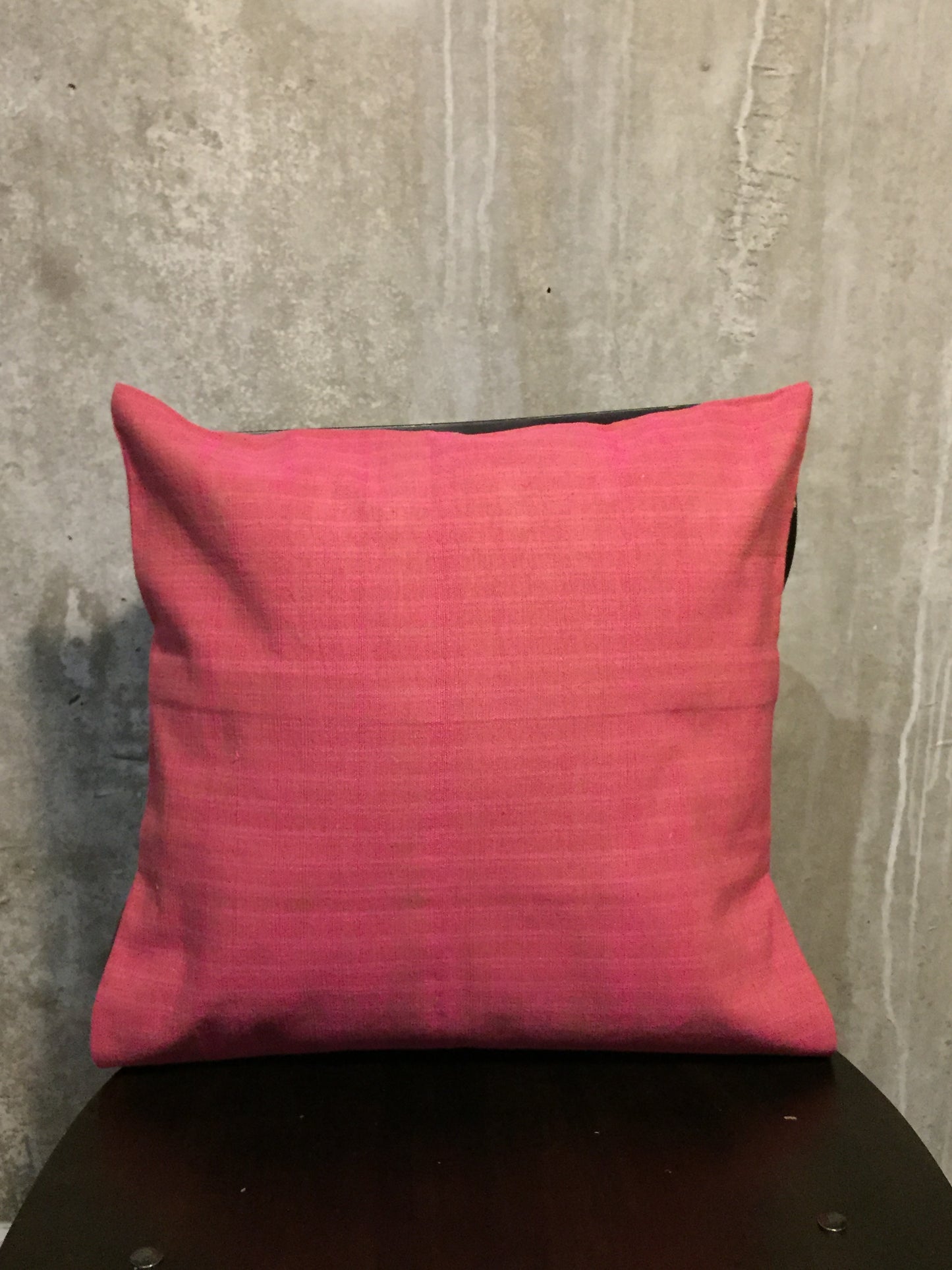 Handwoven Egyptian Cotton Cushion Cover - Solid Color - Dandarah