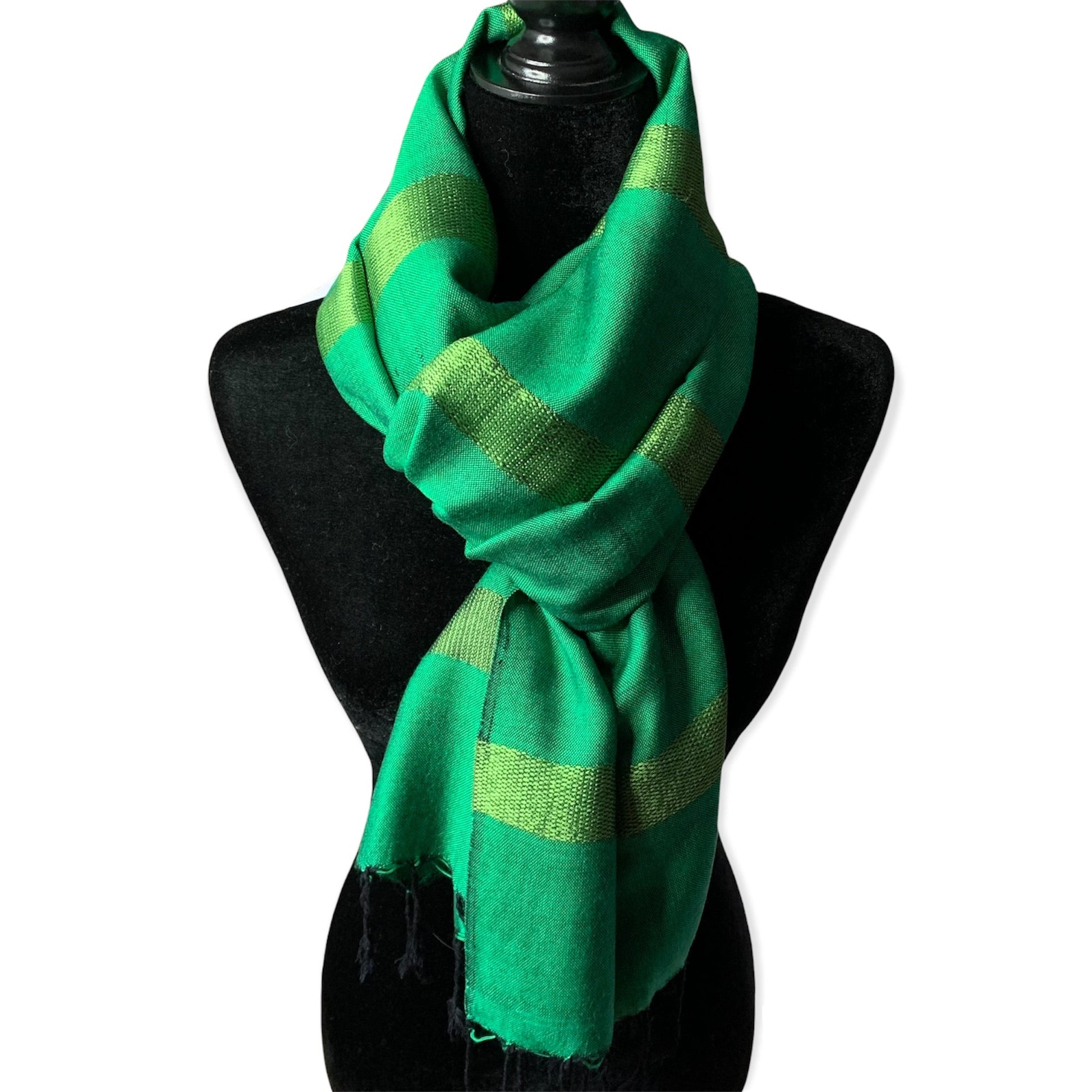 Helyat Handwoven Scarf Green