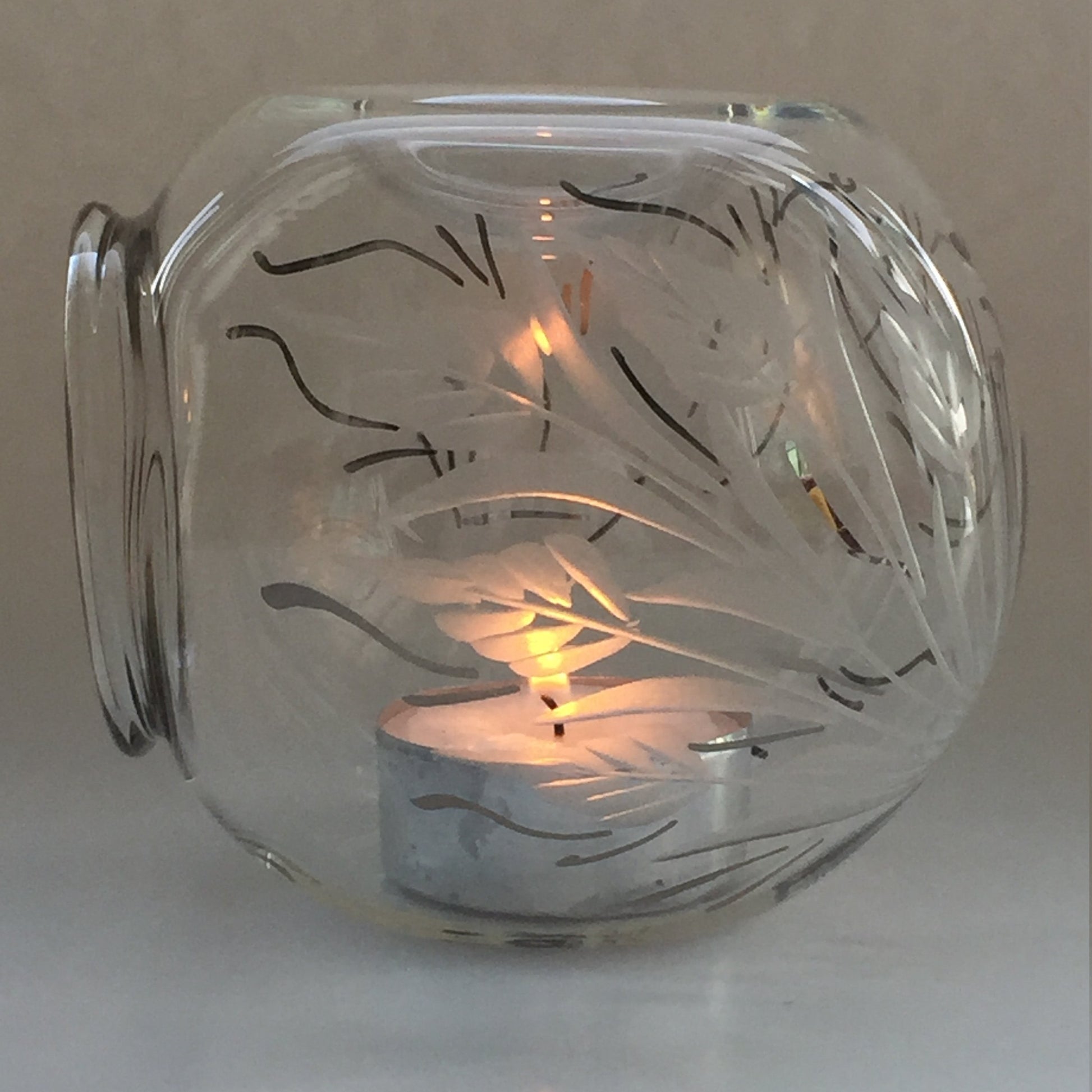 Blown Glass Oil Diffuser - Leaves