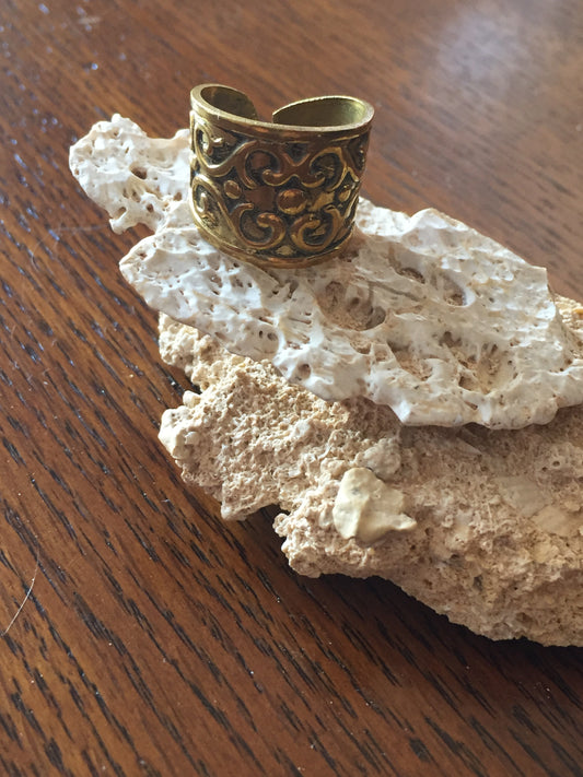 Handmade Brass Band Ring - Floral