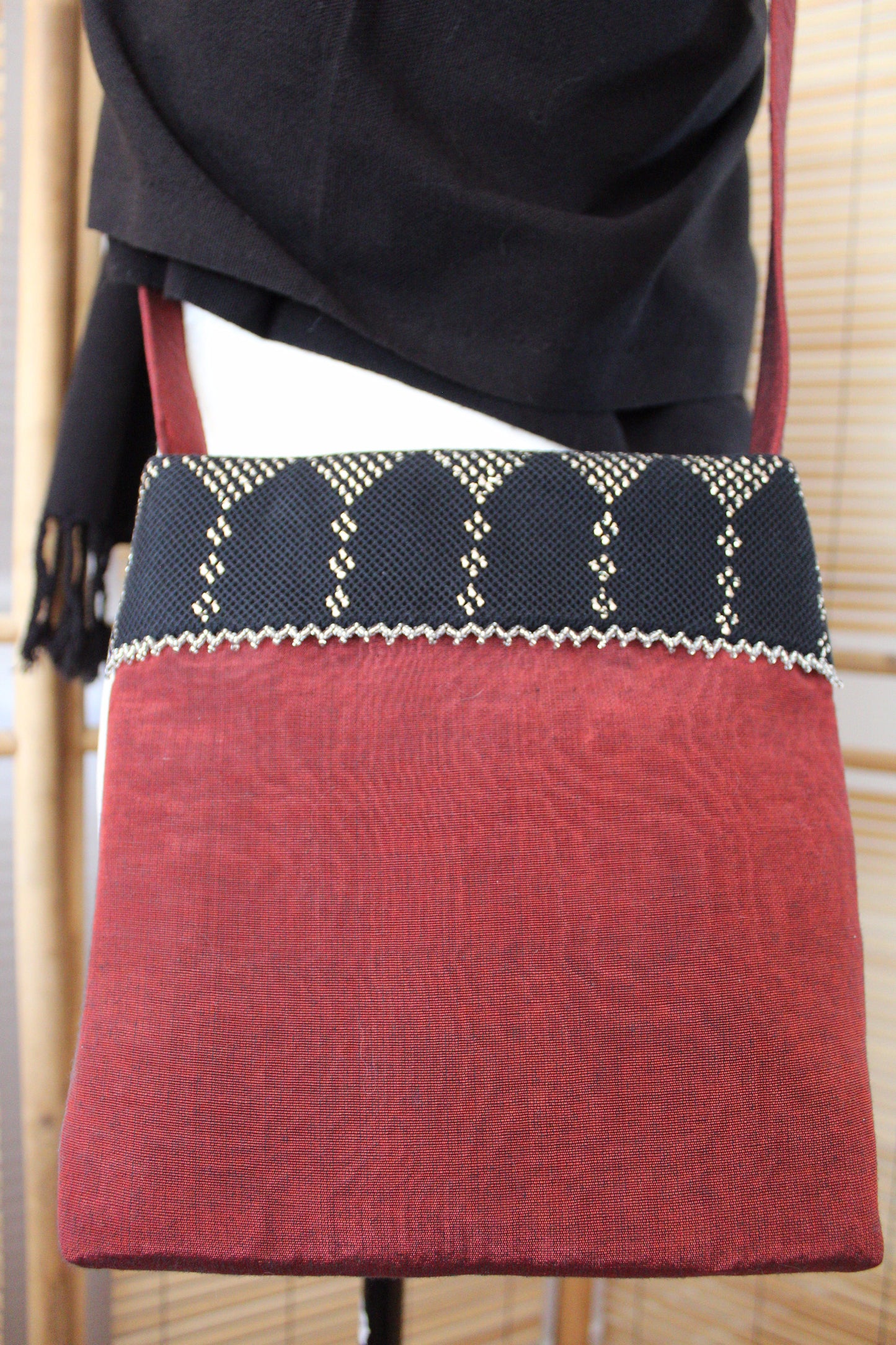 Shahrzad Handcrafted Moiré and Tally Shoulder Bag - Burgundy