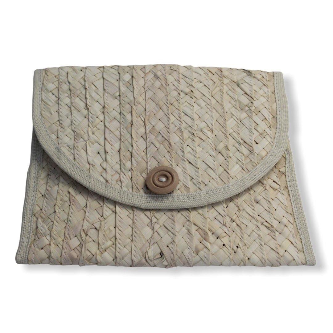 Handmade Eco-friendly Straw Clutch