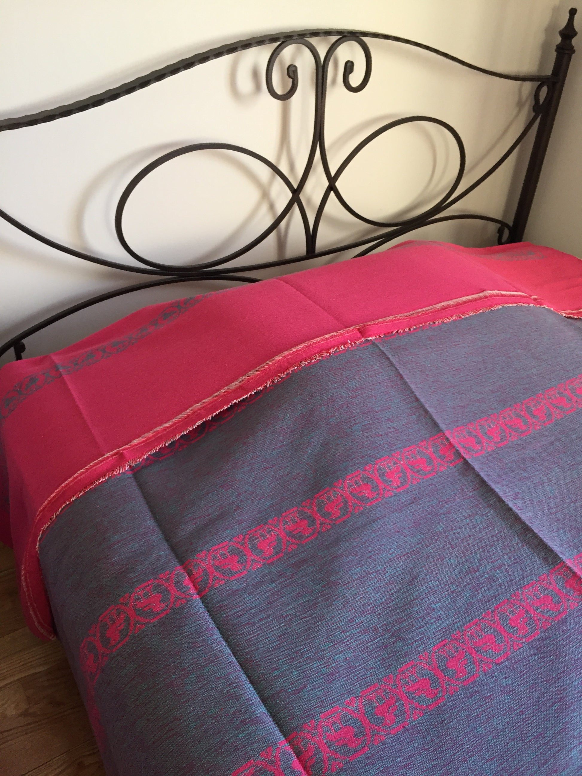 Handwoven Egyptian Cotton Bedcover - Rooster Motif - Single