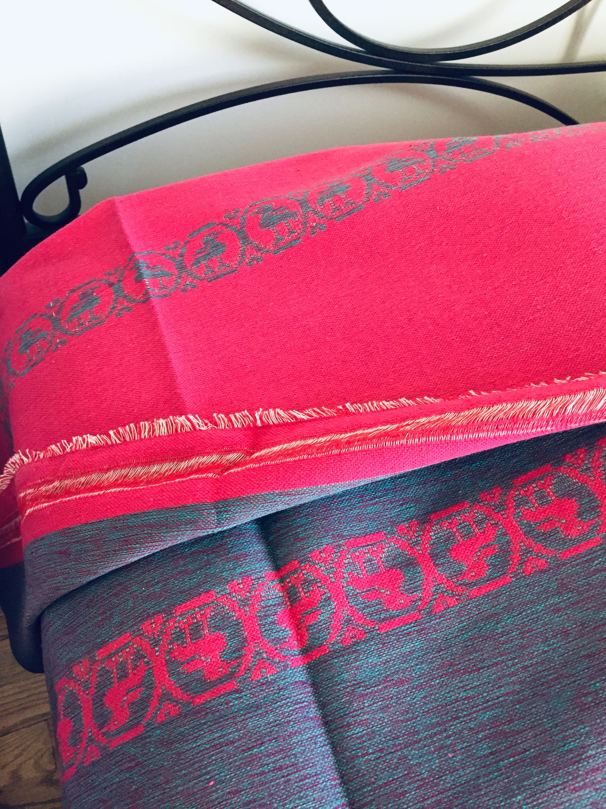 Handwoven Egyptian Cotton Bedcover - Rooster Motif - Single