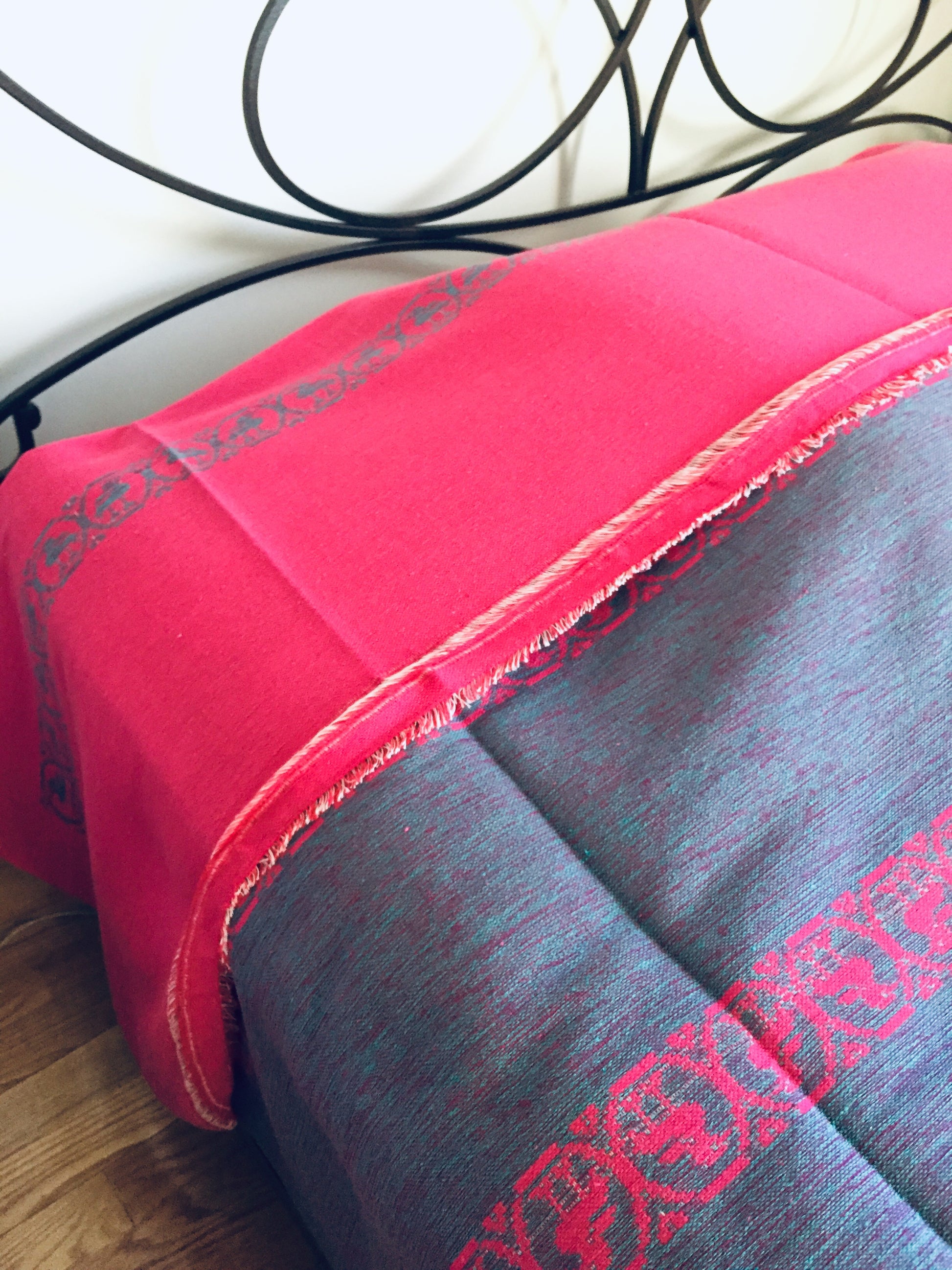 Handwoven Egyptian Cotton Bedcover - Rooster Motif - Single